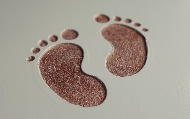 Gepersonaliseerd Scrapbook Babyvoetjes Hout