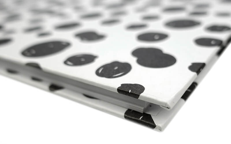 Plakboek-Scrapbook 20x20 BlackDots