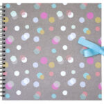 Memoriebox-Scrapbook-Dot-305x305mm-12x12inch-01.jpg