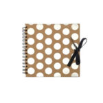 Plakboek-Scrapbook-20×20-Zilveren-Stippen-Scrapboeken.nl-3.jpg